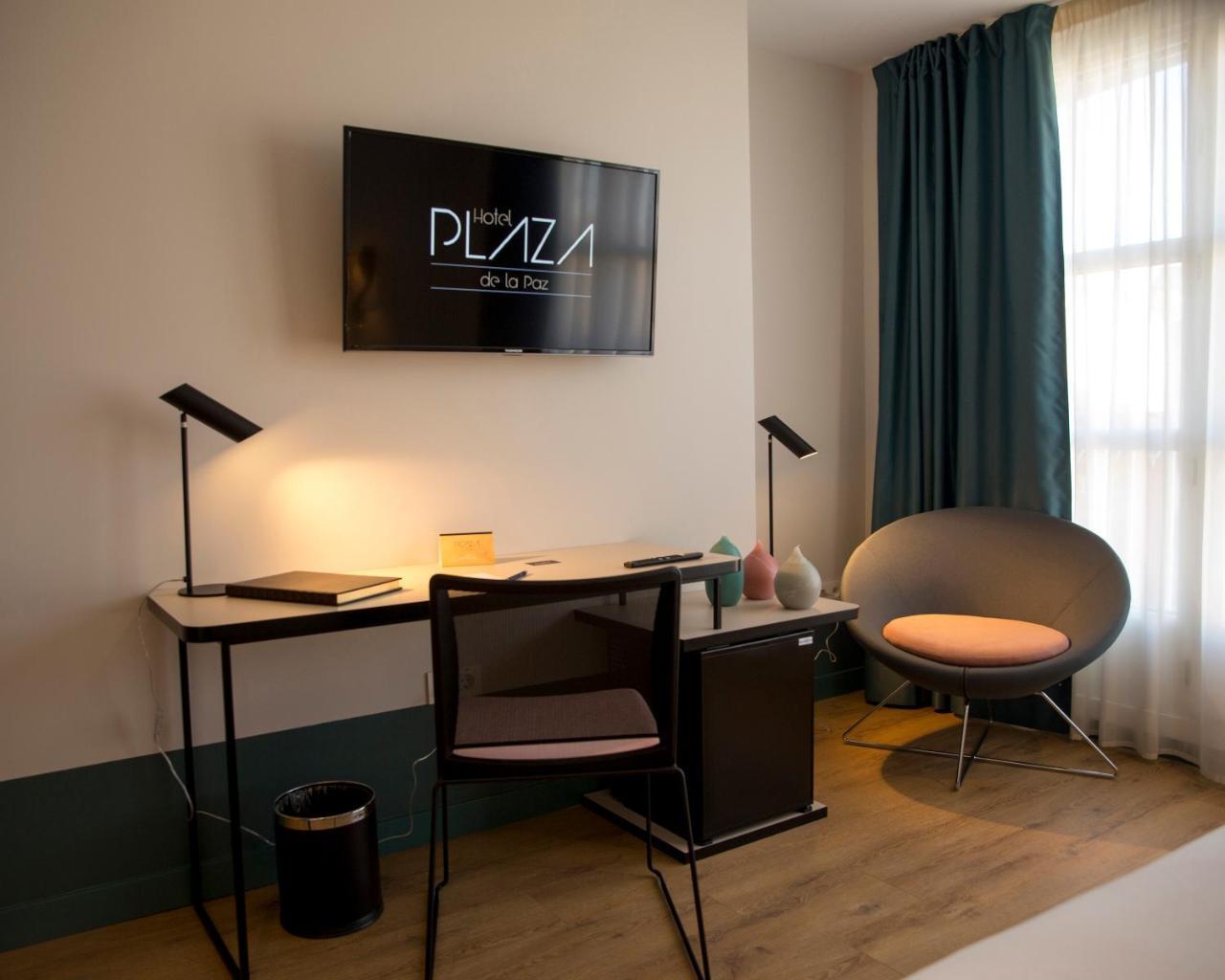 Hotel Plaza De La Paz Haro Kültér fotó